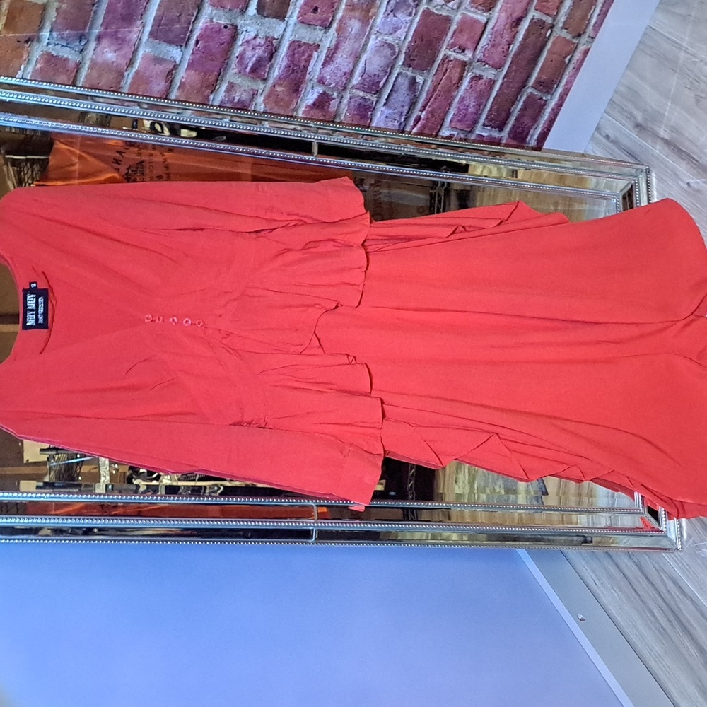 VICTORIAN Looking Gorgeous Shirt - Picture 2 of 5